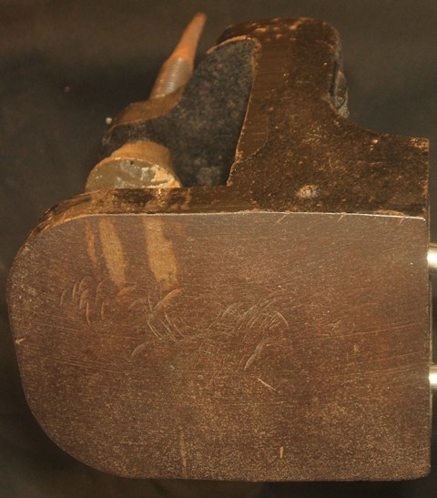 Dixon bench pin anvil surface